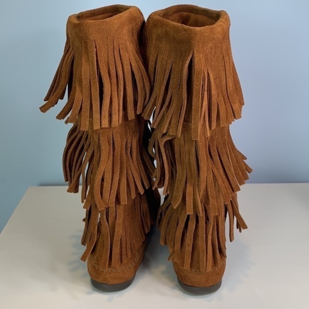Minnetonka 3-Layer Fringe Boots - Picture 7 of 11